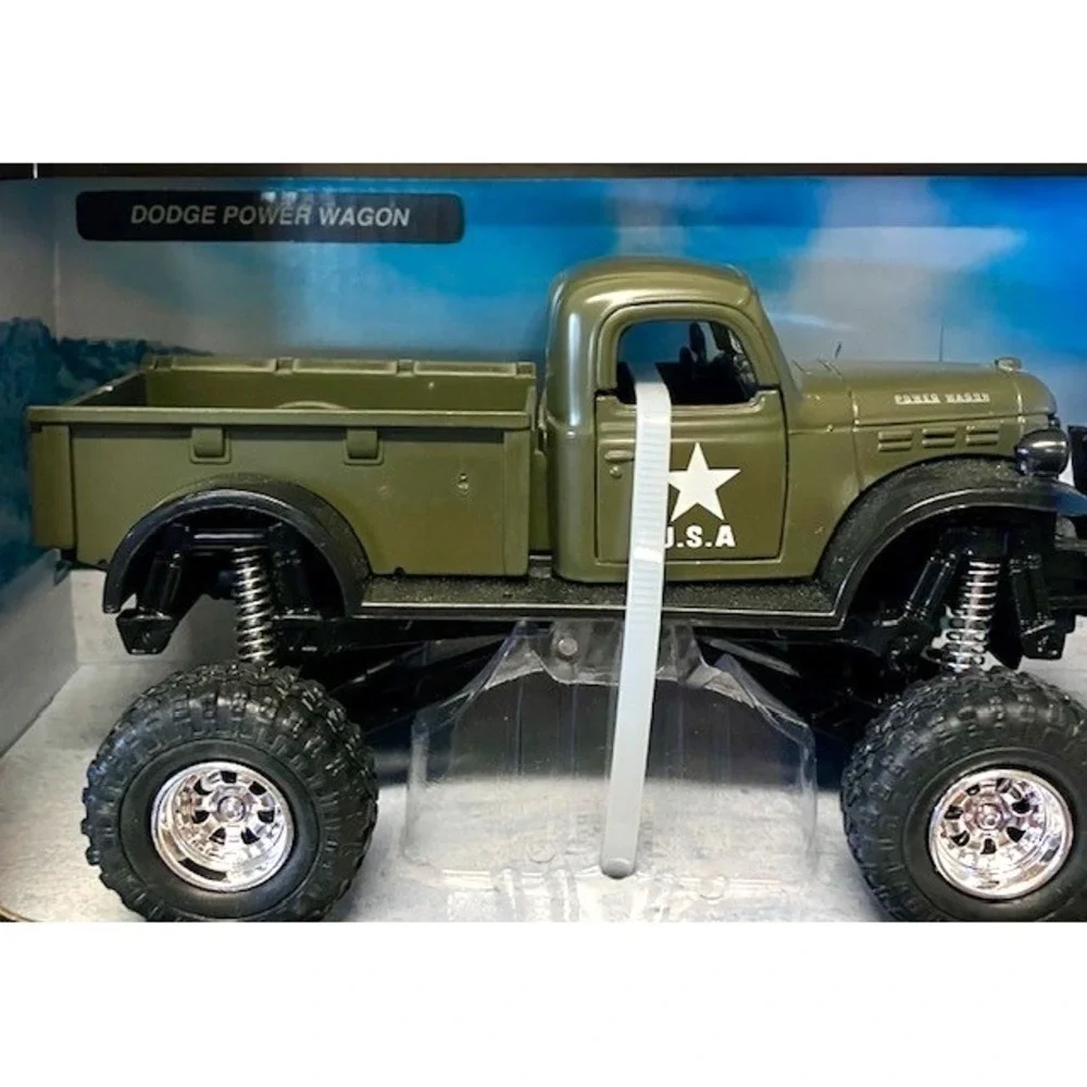 New Ray 1:32 Die Cast Dodge Military Mission Truck NEW in Original Box